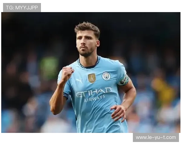 鲁本·迪亚斯稳固防线成球队后防核心支柱