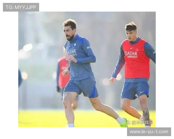 恰尔汗奥卢与姆希塔良联手发力，助球队逆转取胜